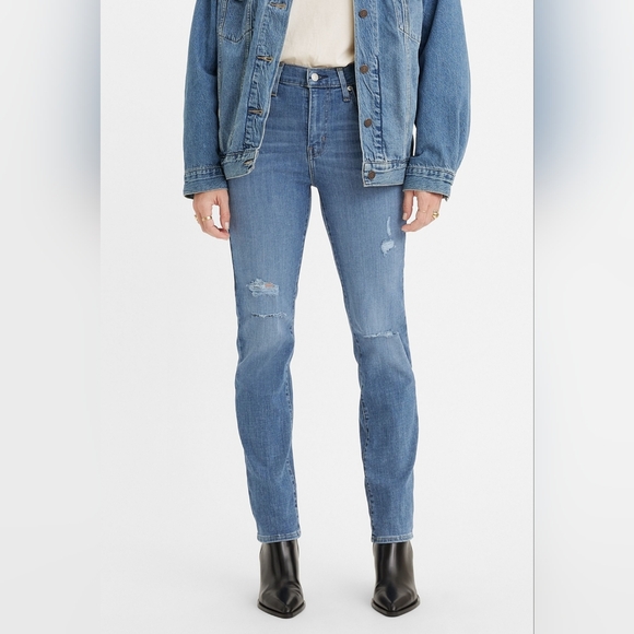 Levi's 724 High Rise Slim Straight Women's Jeans, size 26, great condition! - Picture 2 of 9